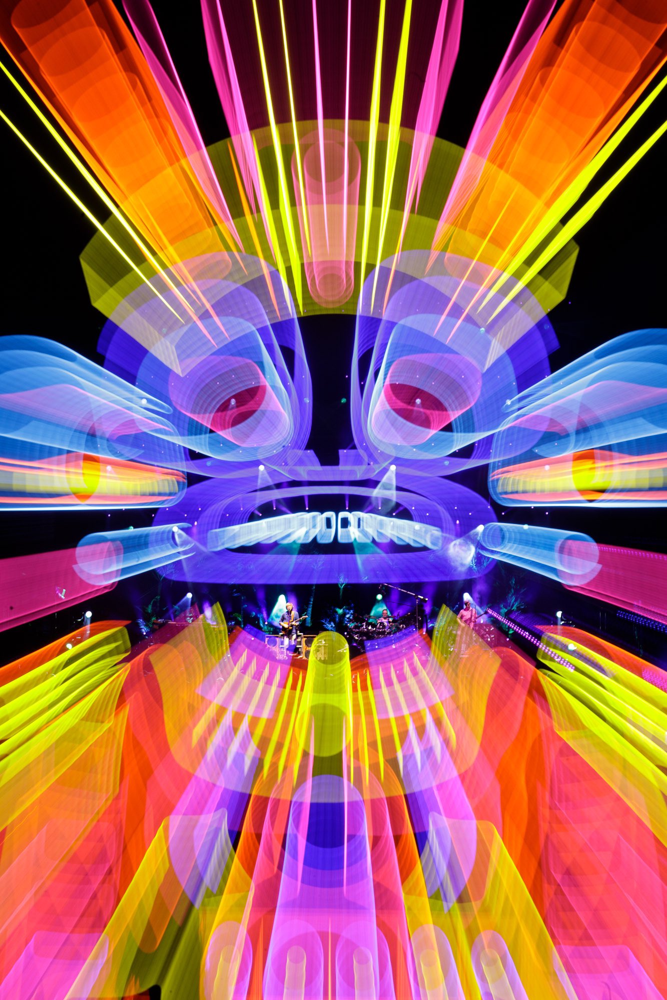 © 2025 PHISH Rene Huemer